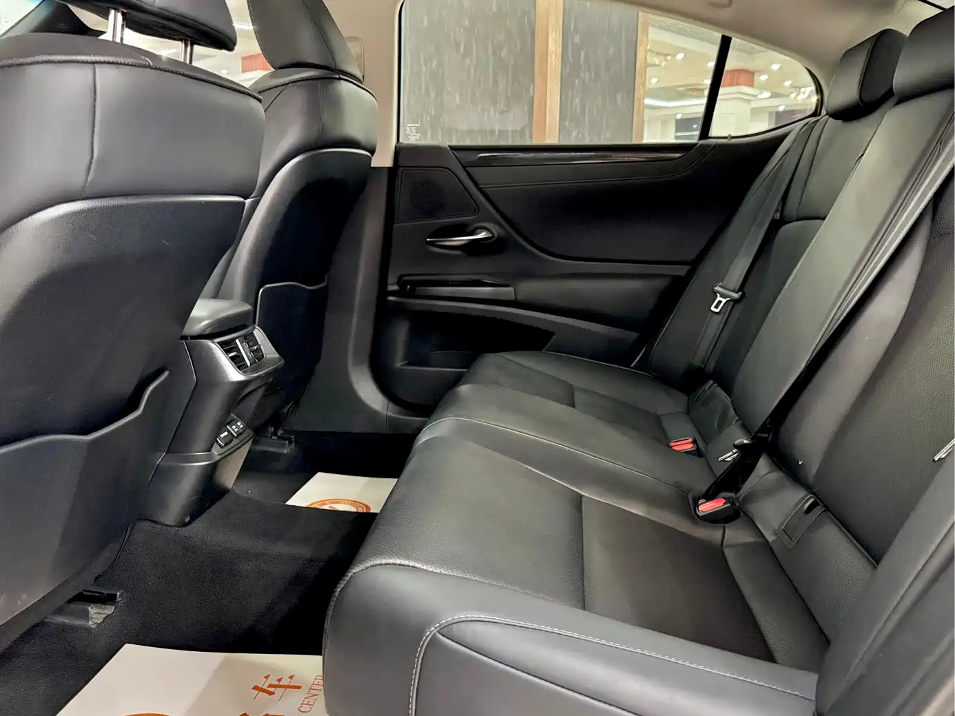 Lexus ES 2018 200 Excellence Edition China V фото 7
