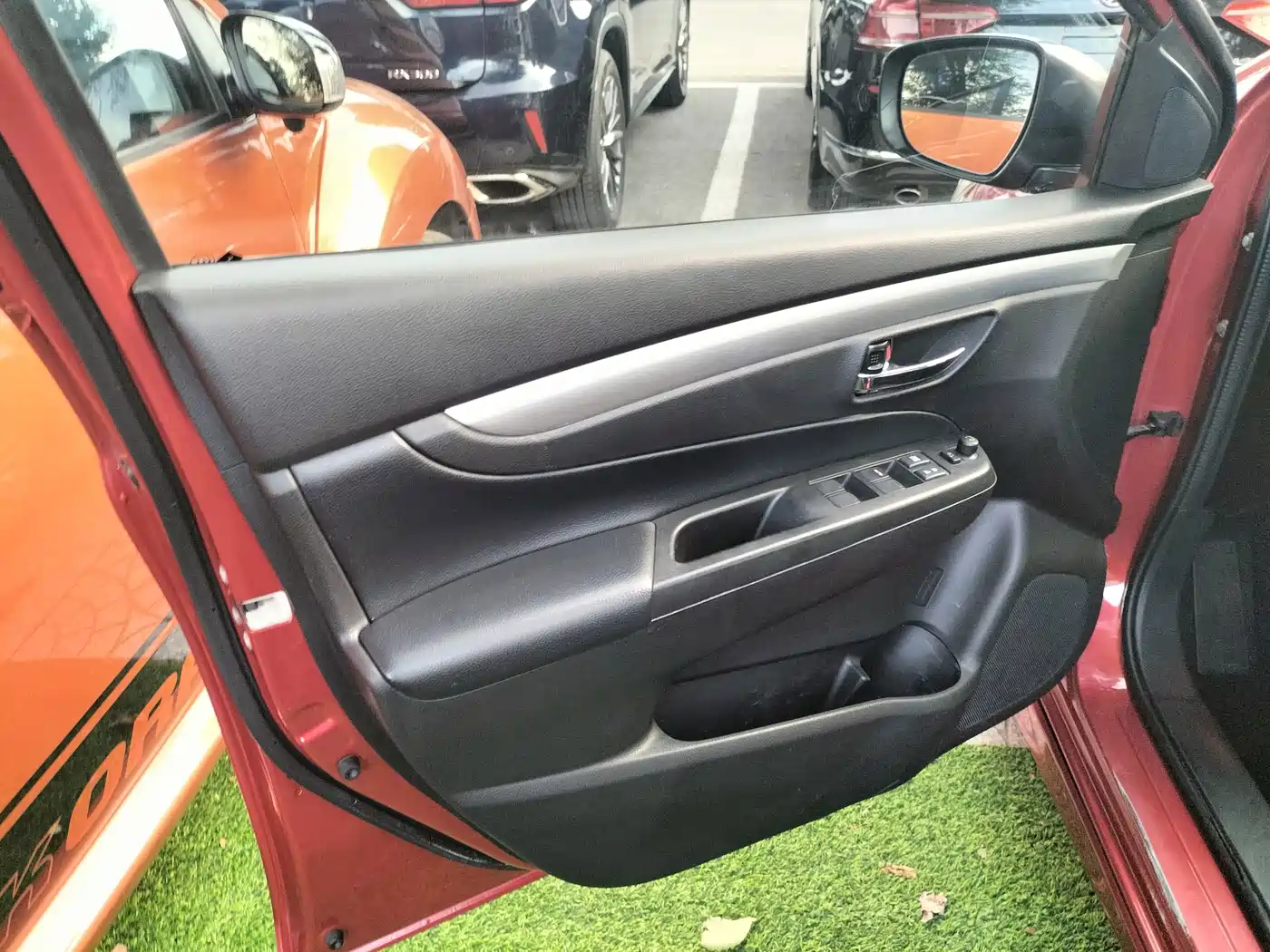 Suzuki Alivio 2015 2015 Model 1.6L Automatic Premium