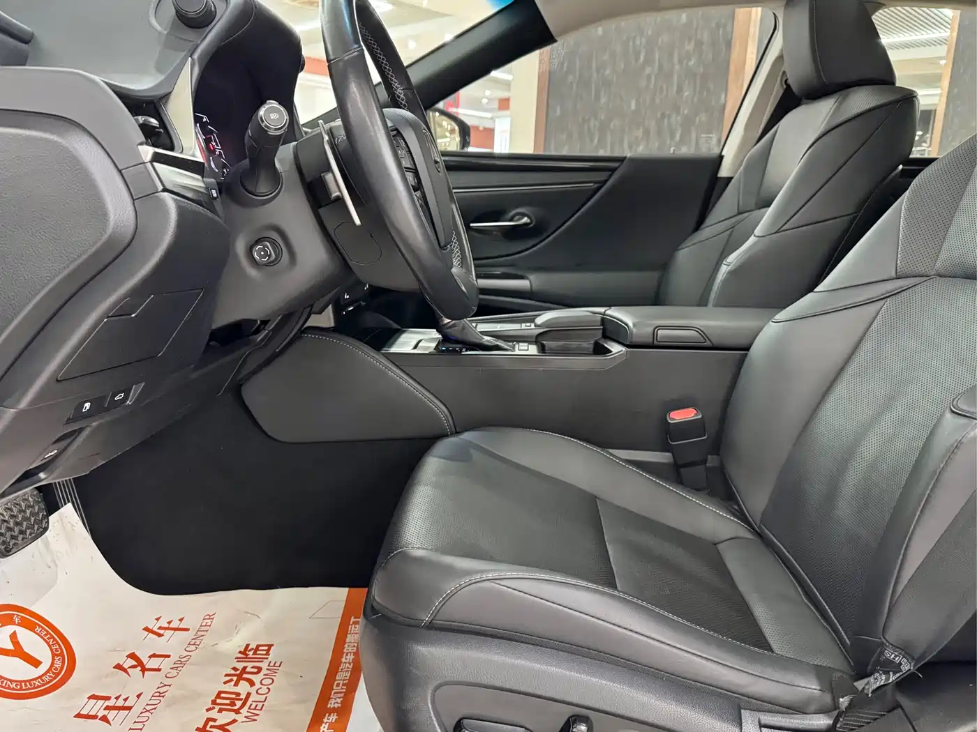 Lexus ES 2018 200 Excellence Edition China V фото 6