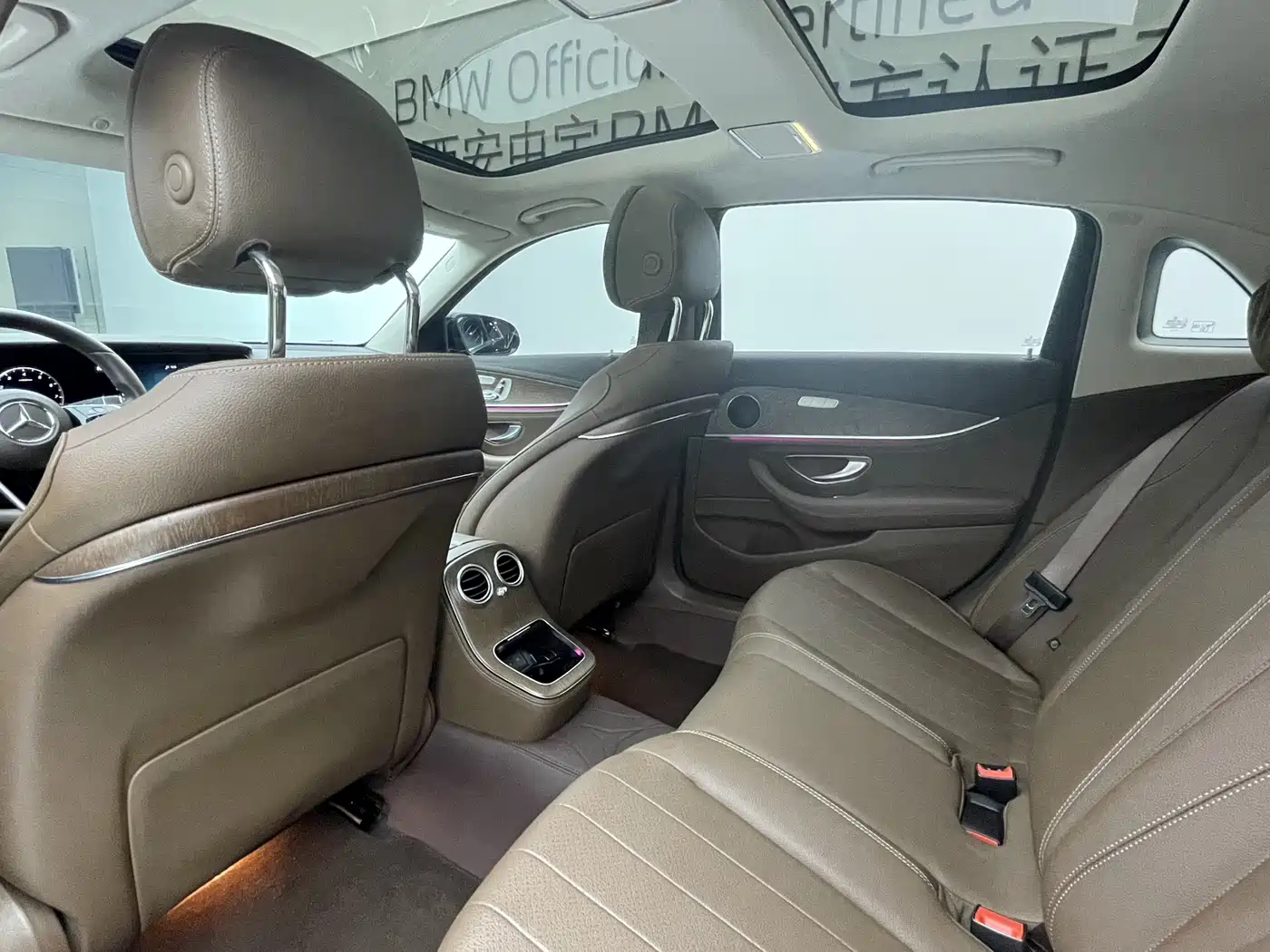 Mercedes-Benz E-Class 2023 E 300 L Fashion фото 9