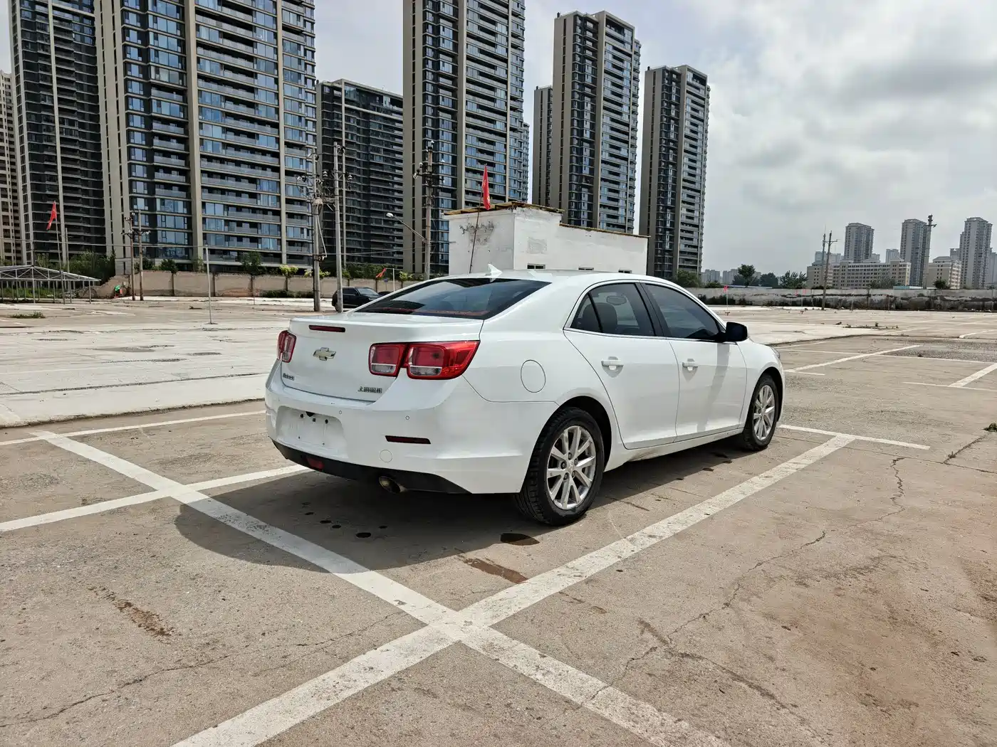 Chevrolet Malibu 2012 2.0L Automatic Luxury Edition фото 7