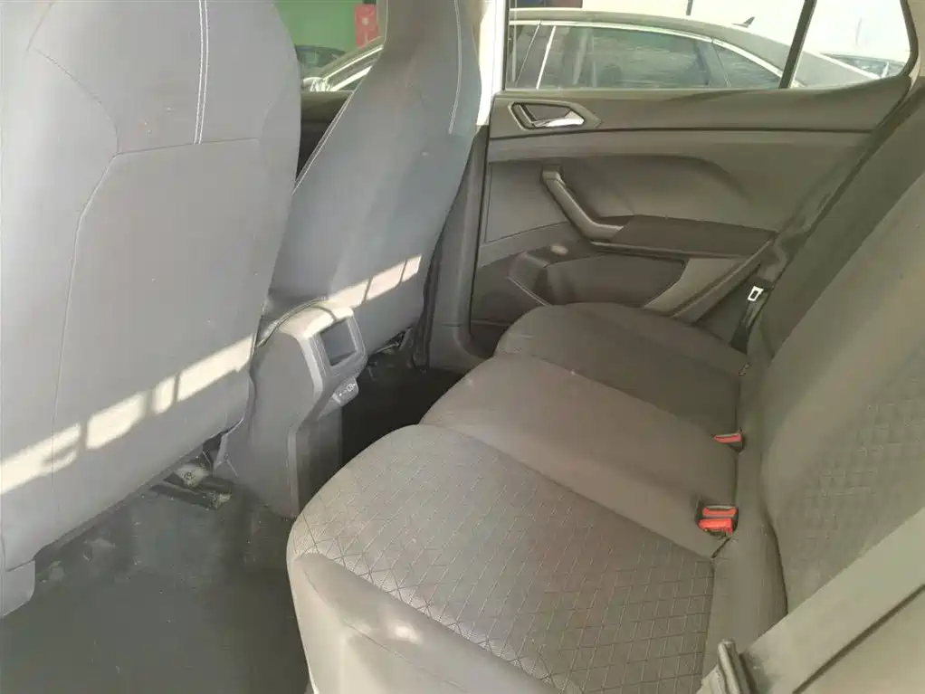 Volkswagen T-Cross 2023 1.5L Automatic Trend Edition фото 8