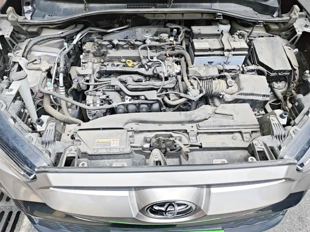 Toyota Frontlander 2023 2.0L CVT Elite Edition фото 11