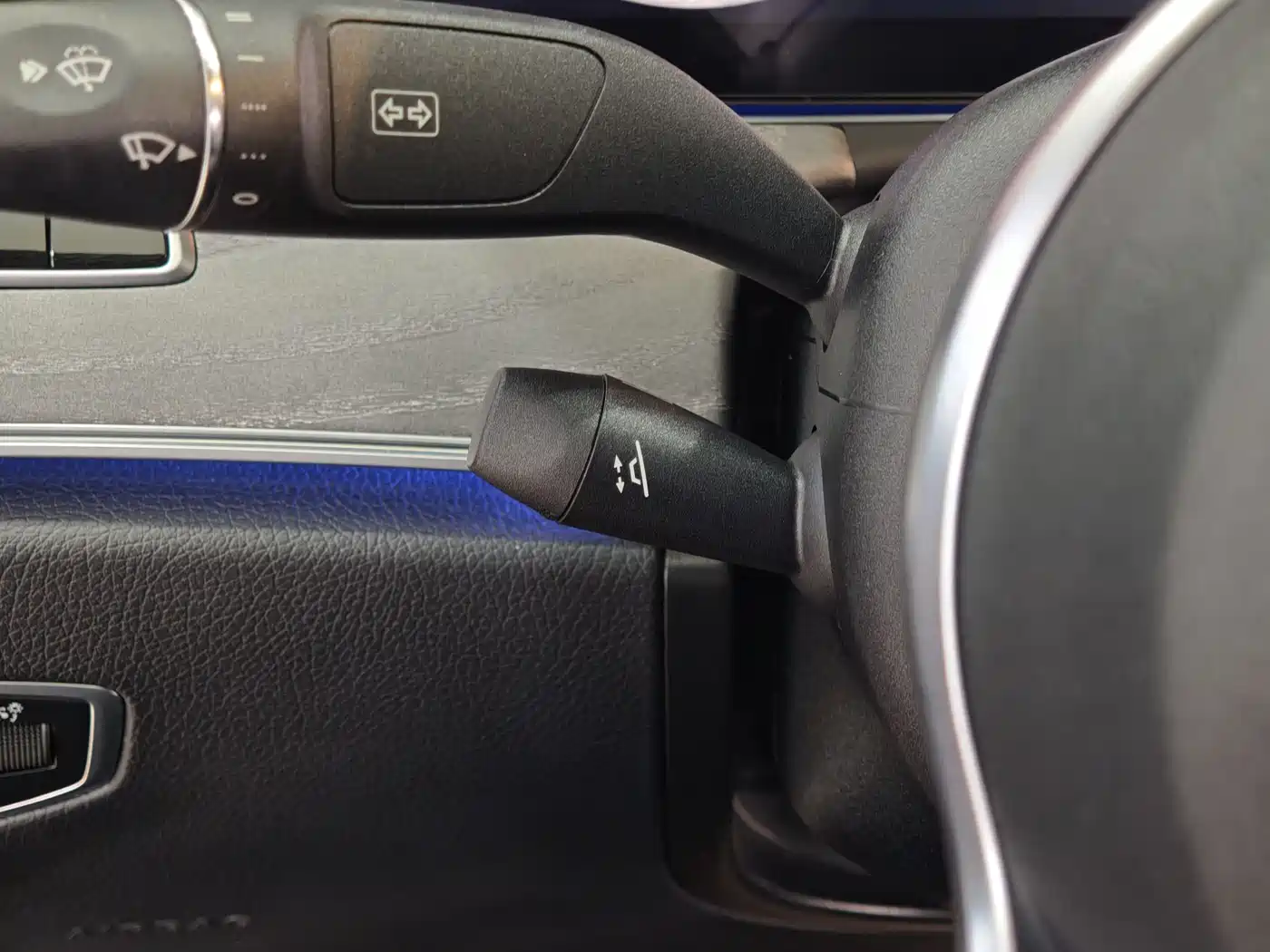 Mercedes-Benz CLS 2018 CLS 300 Dynamic фото 10