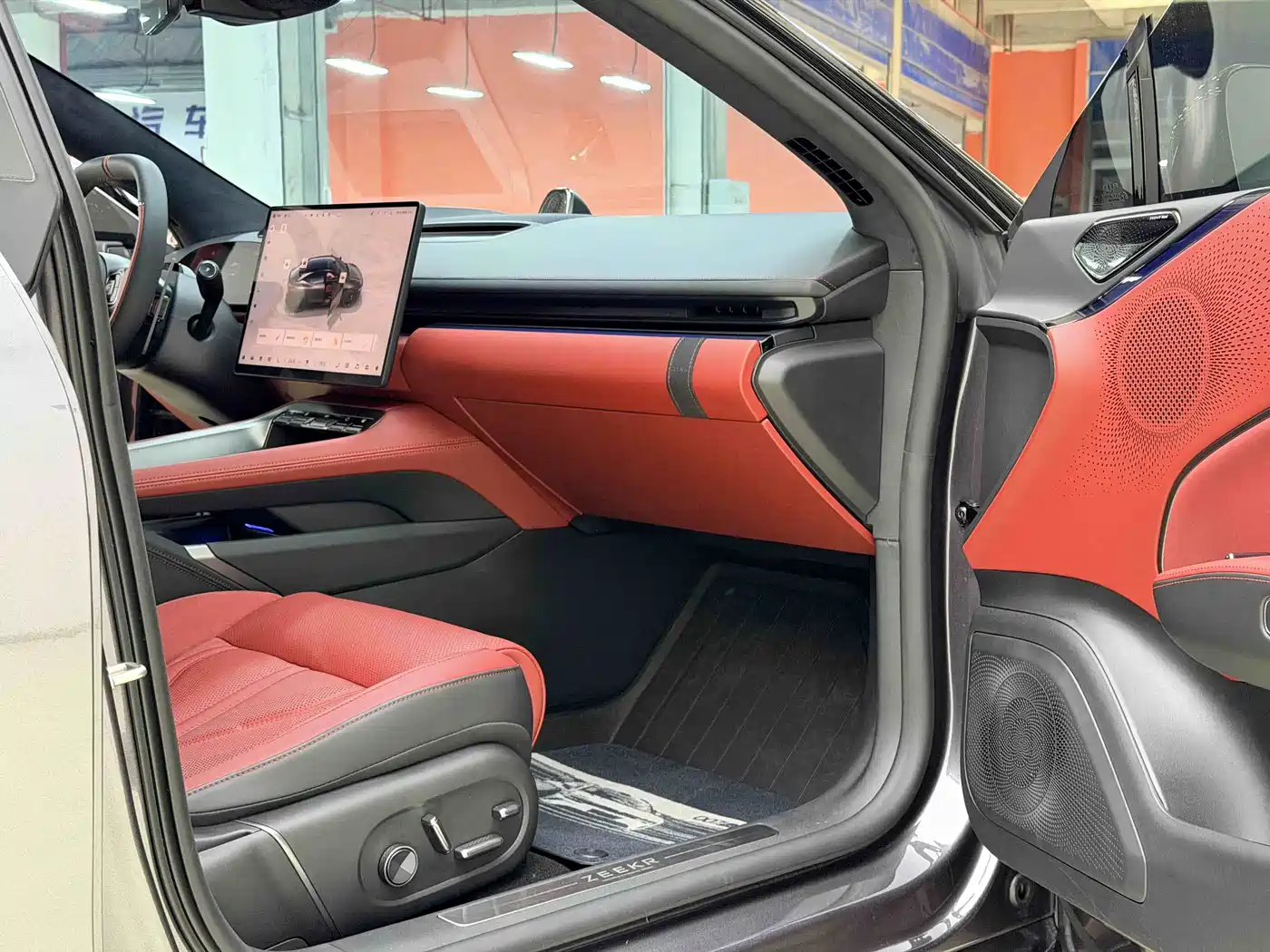 ZEEKR EXTREME KRYPTON 007GT