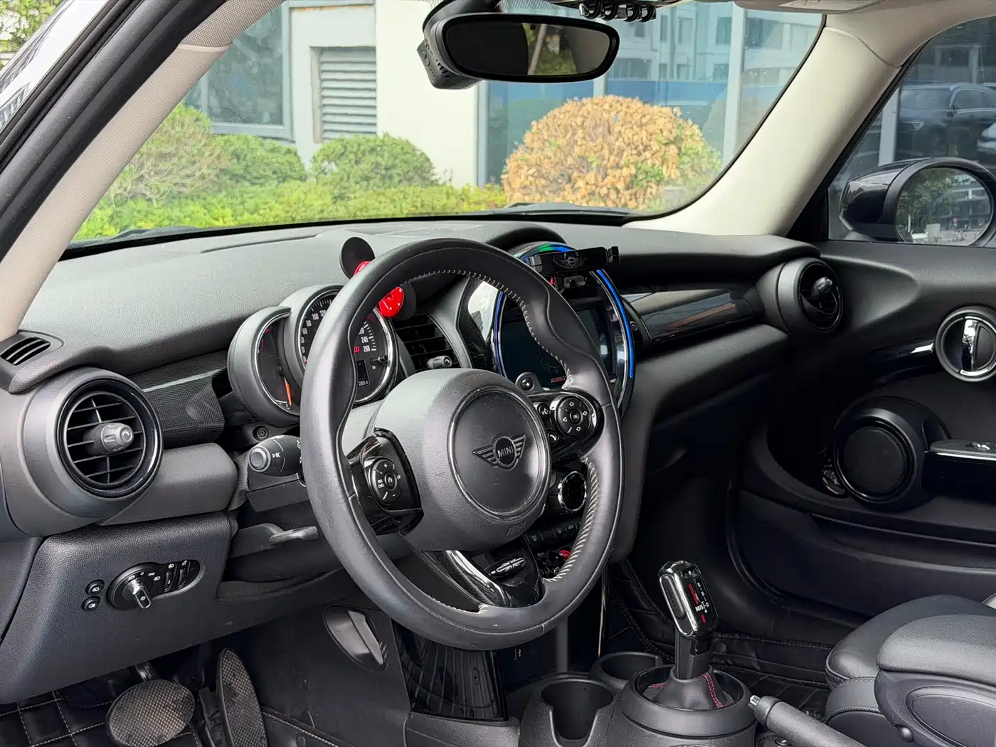 MINI 2019 2.0T COOPER S Artist фото 5
