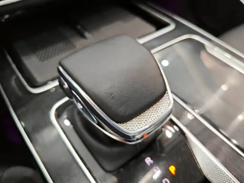 Hongqi HS5 2023 2.0T AWD Flag Enjoy Pro Edition фото 17