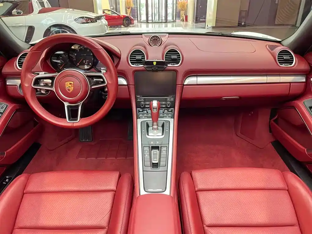Porsche 718 2018 Boxster 2.0T фото 5