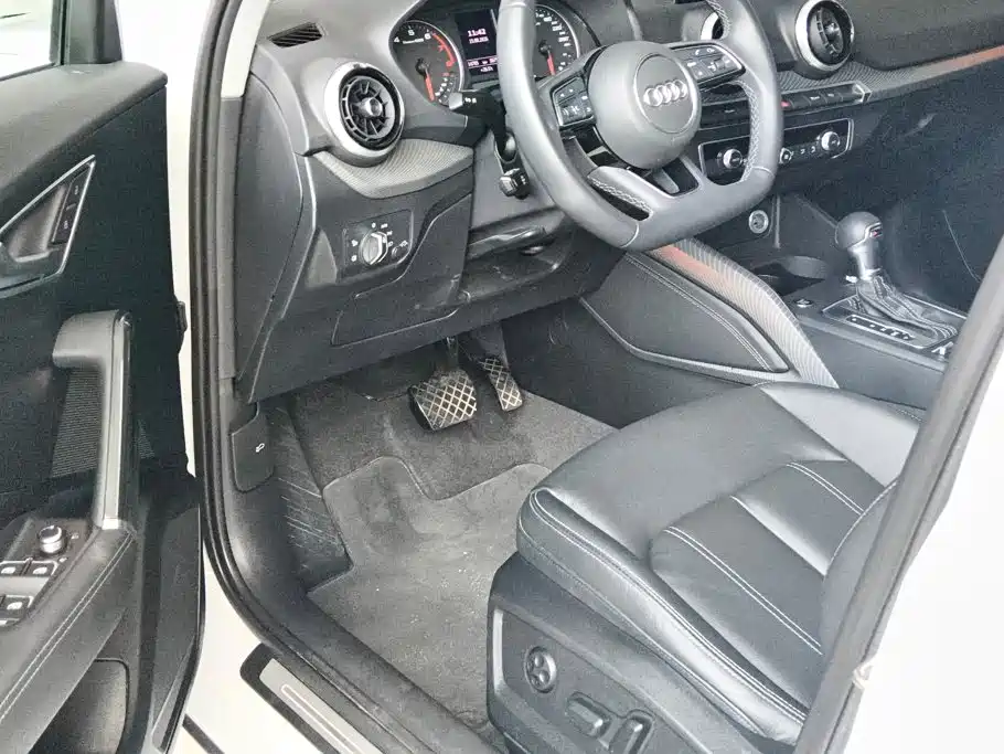 Audi Q2L 2024 2023 35TFSI Progressive Dynamic