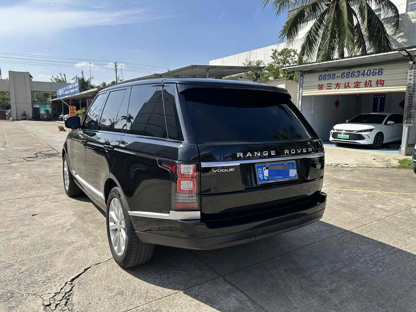 Land Rover Range Rover 2014 3.0 SC V6 Vogue фото 5