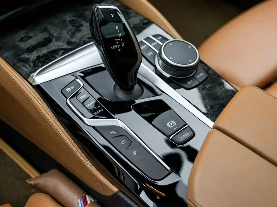 BMW 6 Series GT 2020 630i M Sport Package фото 17