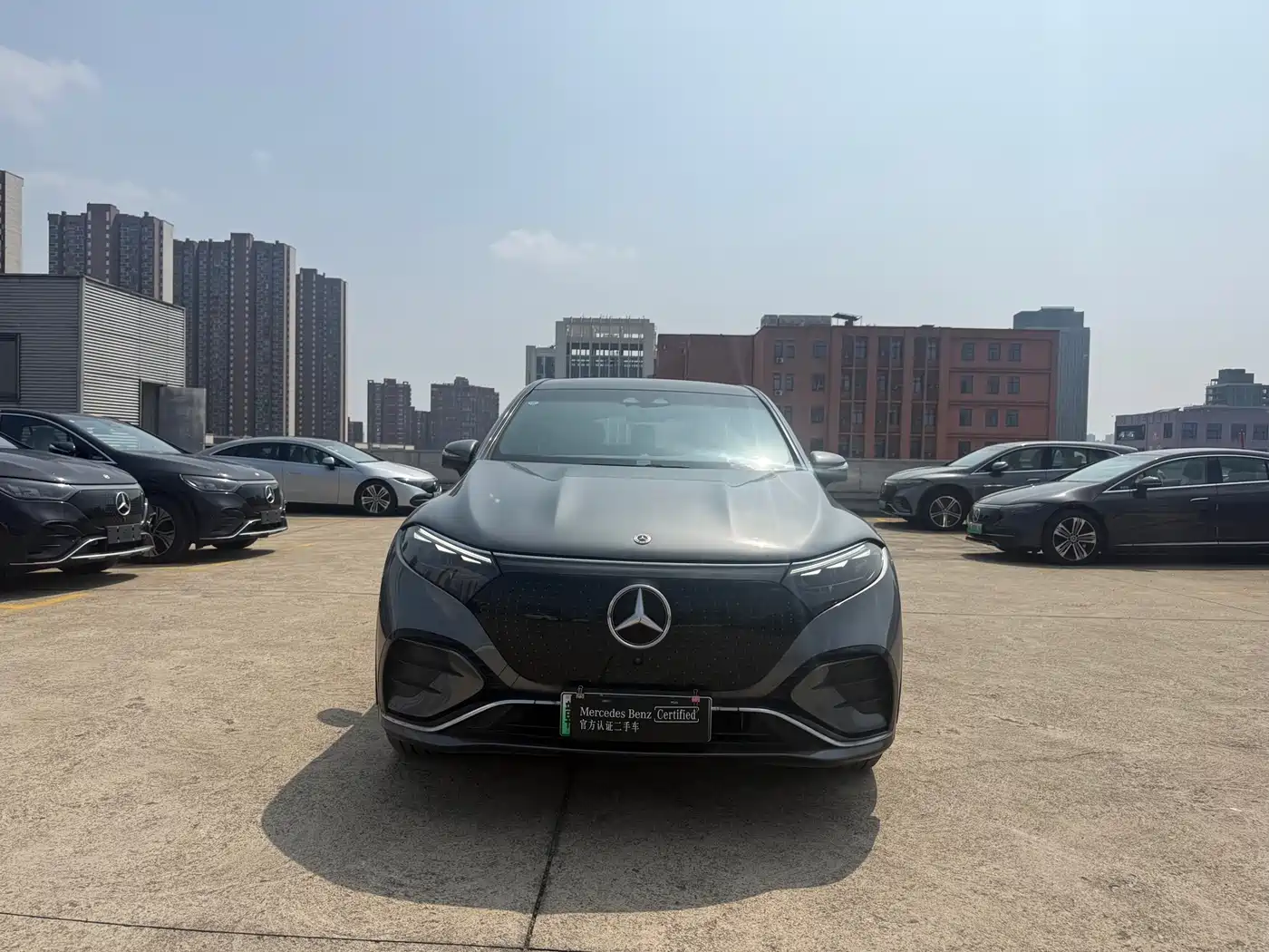 MERCEDES-BENZ EQS SUV