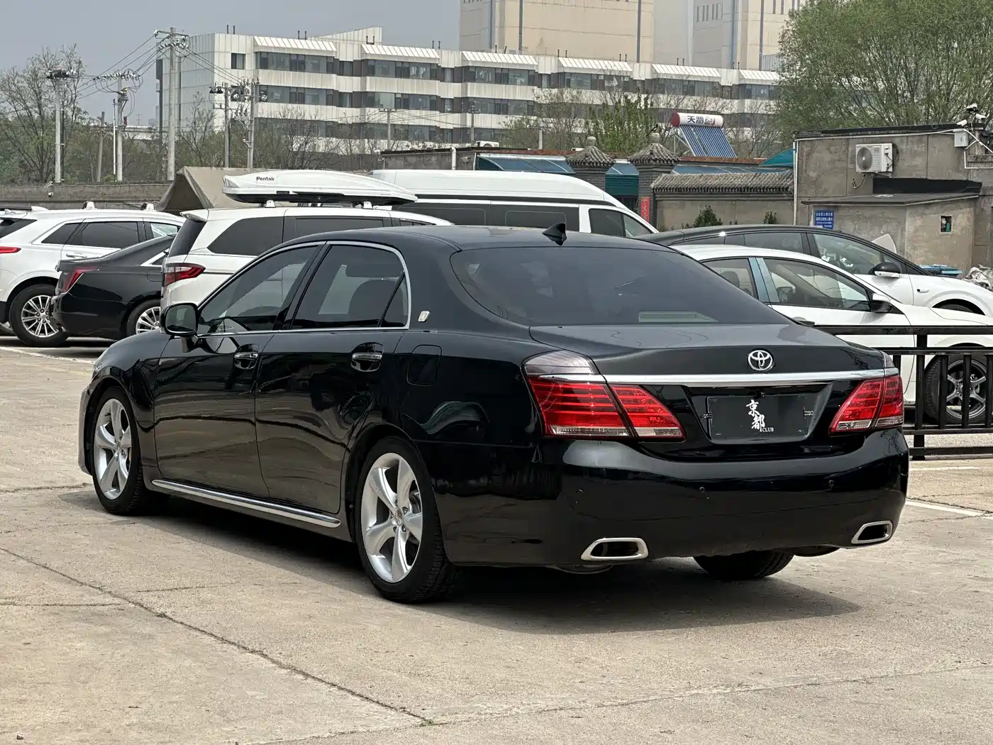 Toyota Crown 2010 2.5L Royal фото 6