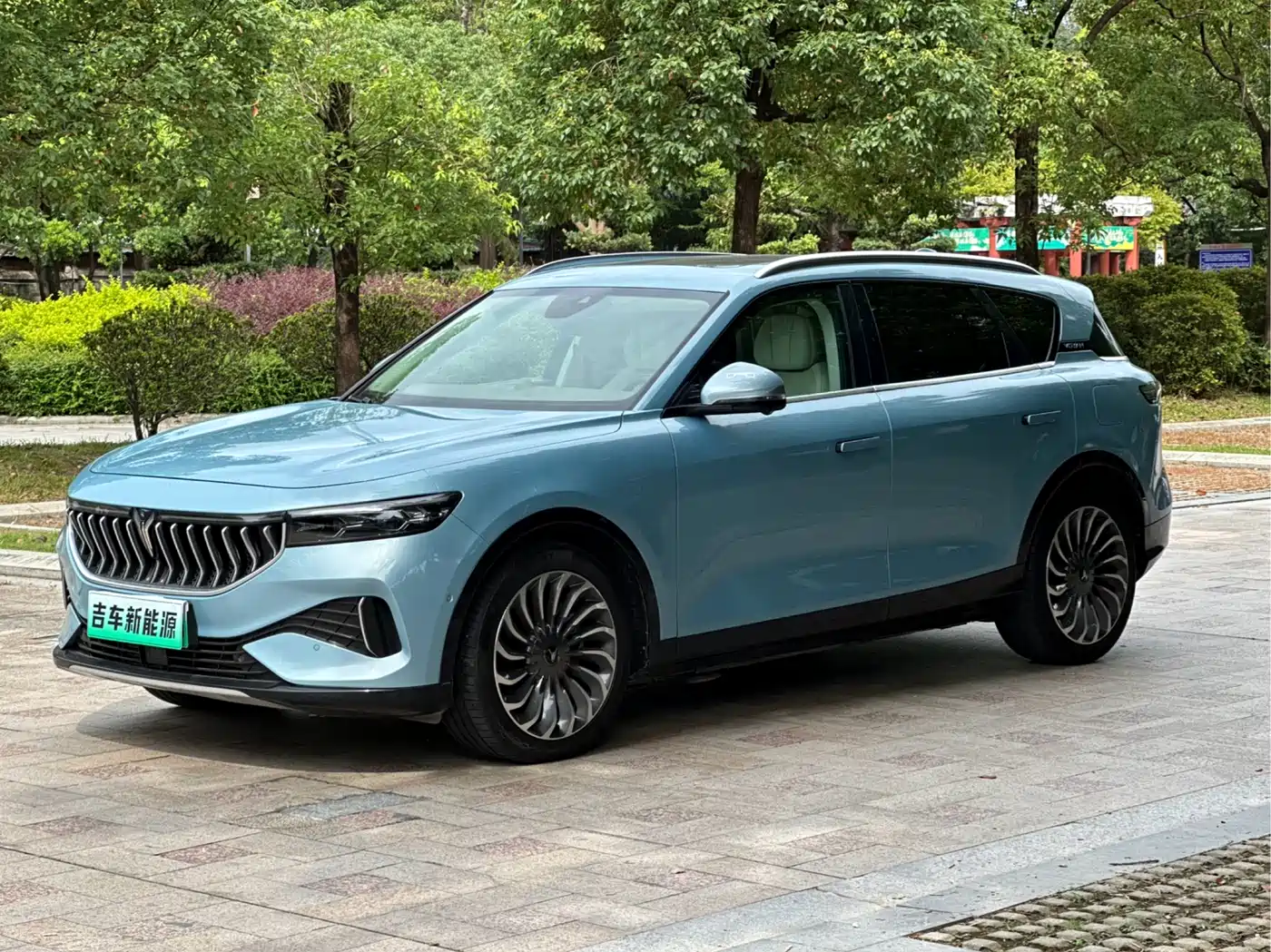  Voyah Auto VOYAH FREE 2021 AWD Standard Extended Range Edition