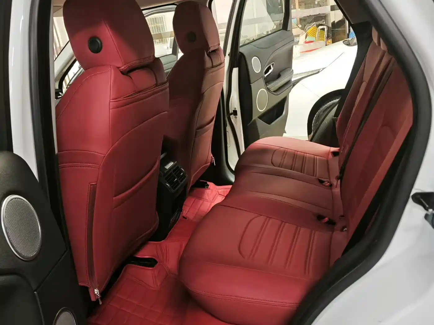 Land Rover Range Rover Evoque 2018 240PS PURE Trend фото 7
