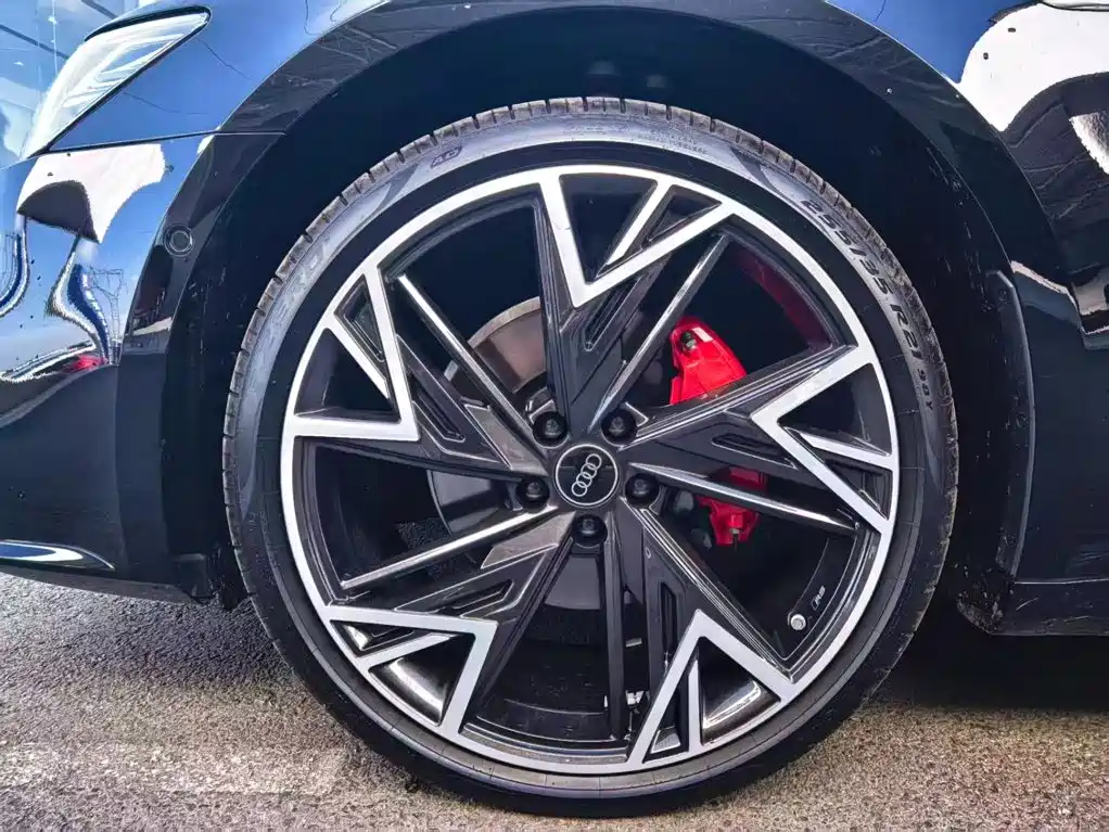 Audi A7L 2025 2024 45 TFSI quattro Black Warrior Edition