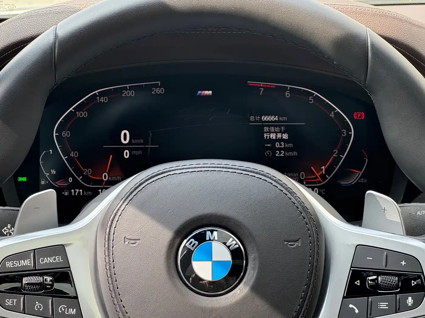 BMW 5 Series 2022 Facelift 530Li Leading M Sport Package фото 22