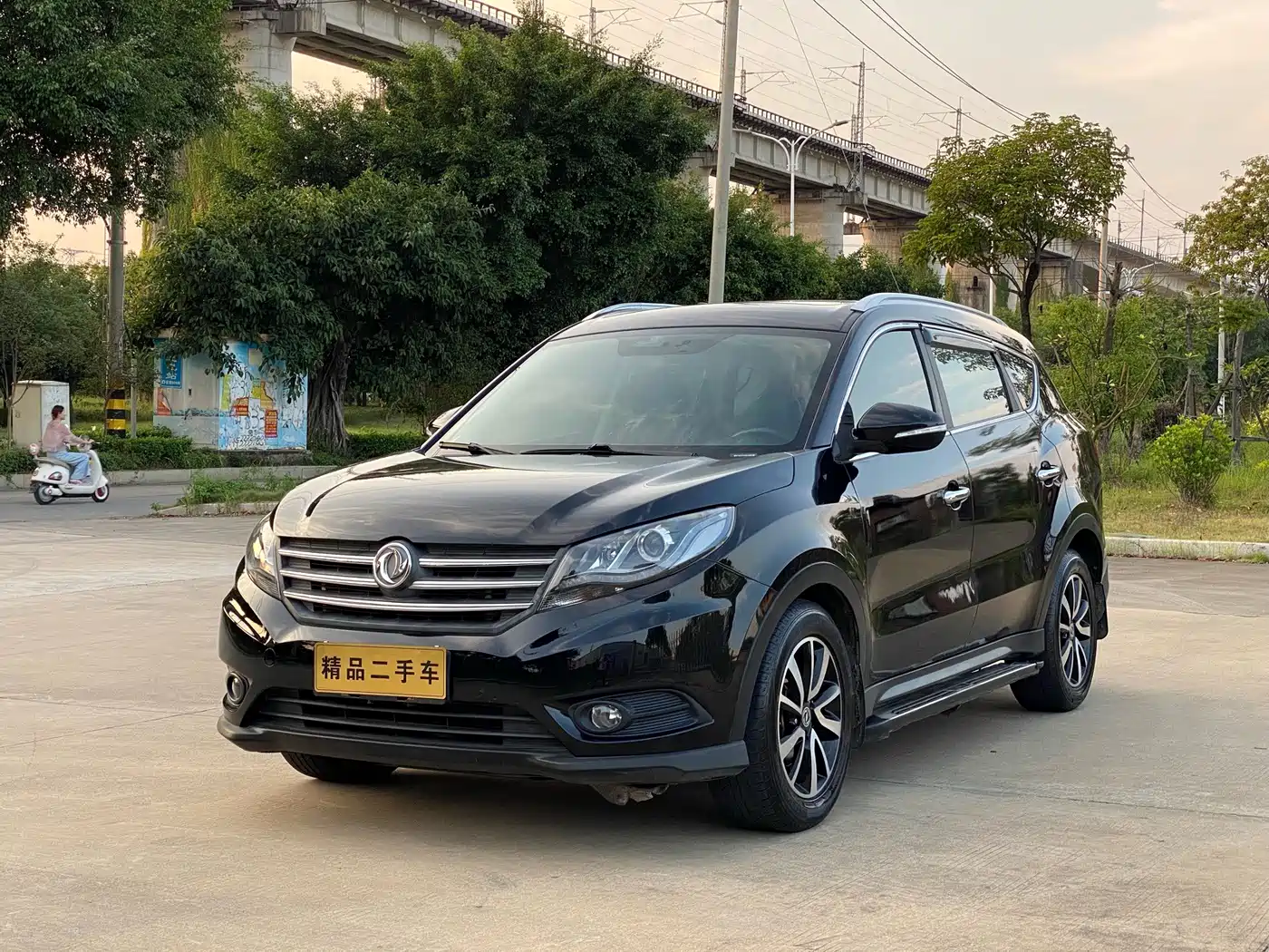 Dongfeng Fengguang Fengguang 580 2016 — пригон из Китая