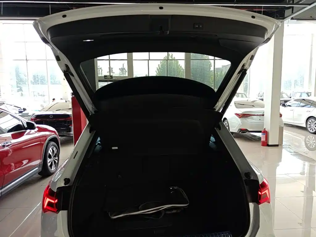 Audi Q3 2025 2025 quattro 45th Anniversary Edition 40TFSI Fashion Dynamic