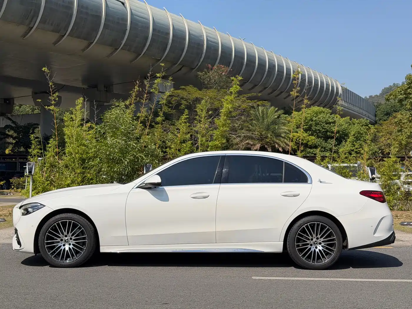 Mercedes-Benz C-Class 2022 C 260 L Sport Edition фото 7