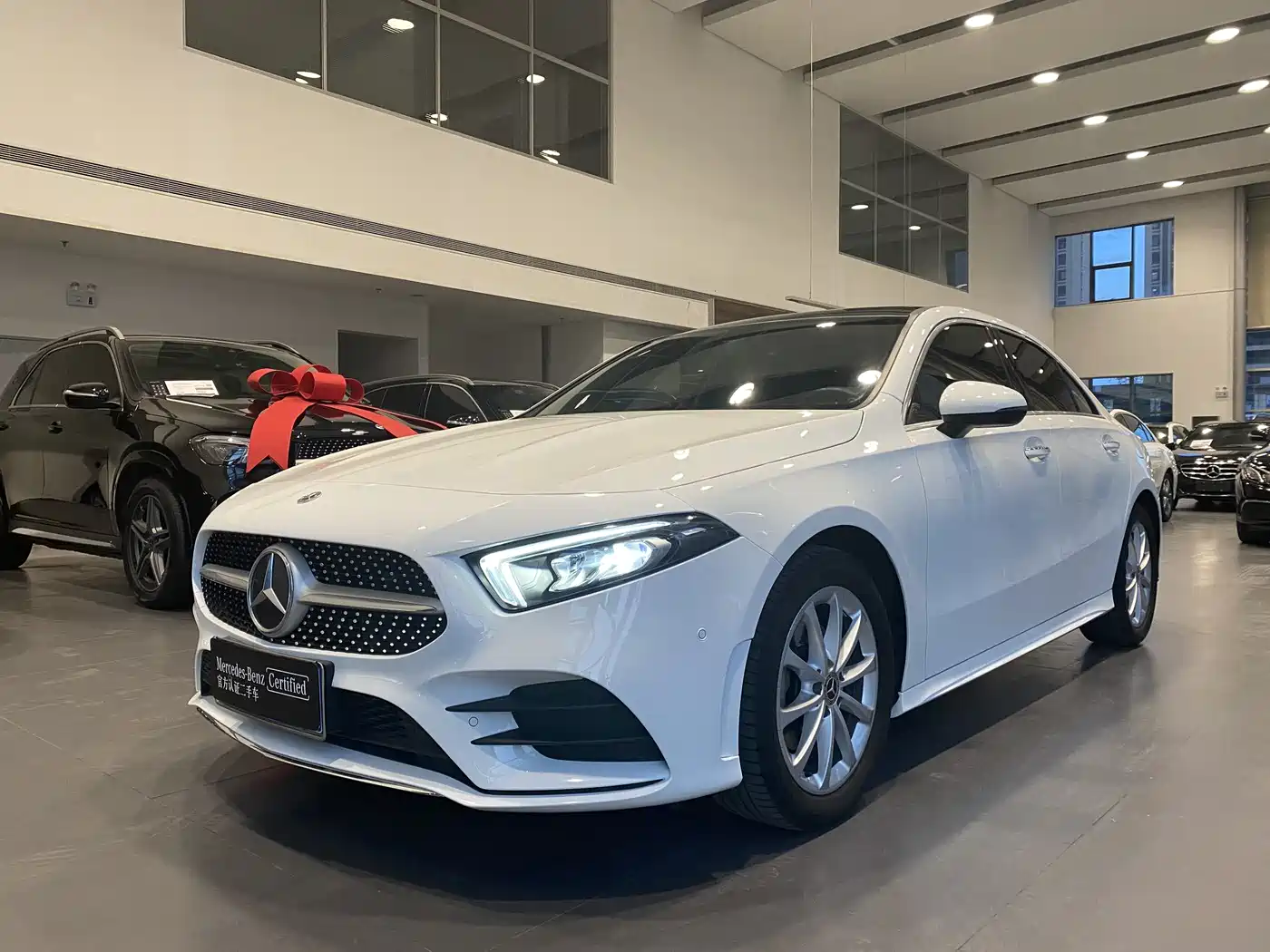 Mercedes-Benz A-Class 2021 A 200 L Sport Sedan Fashion Edition