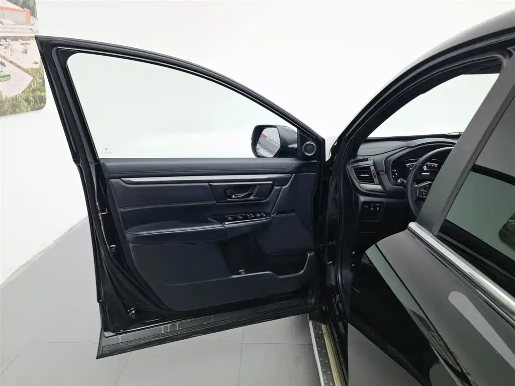 Honda CR-V 2021 240TURBO CVT 2WD Black Edition фото 8