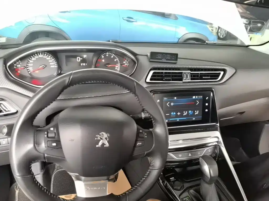 Peugeot 308 2018 2016 1.6L Automatic Luxury