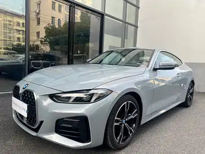 BMW 4