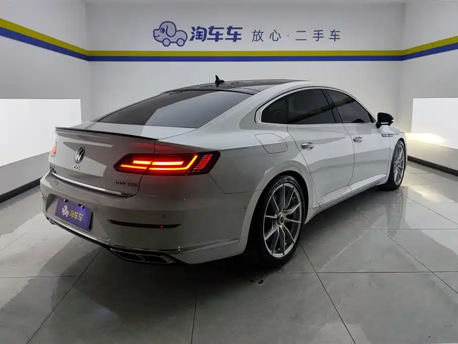 Volkswagen FAW-Volkswagen CC 2021 380TSI Eye-catching Edition фото 3