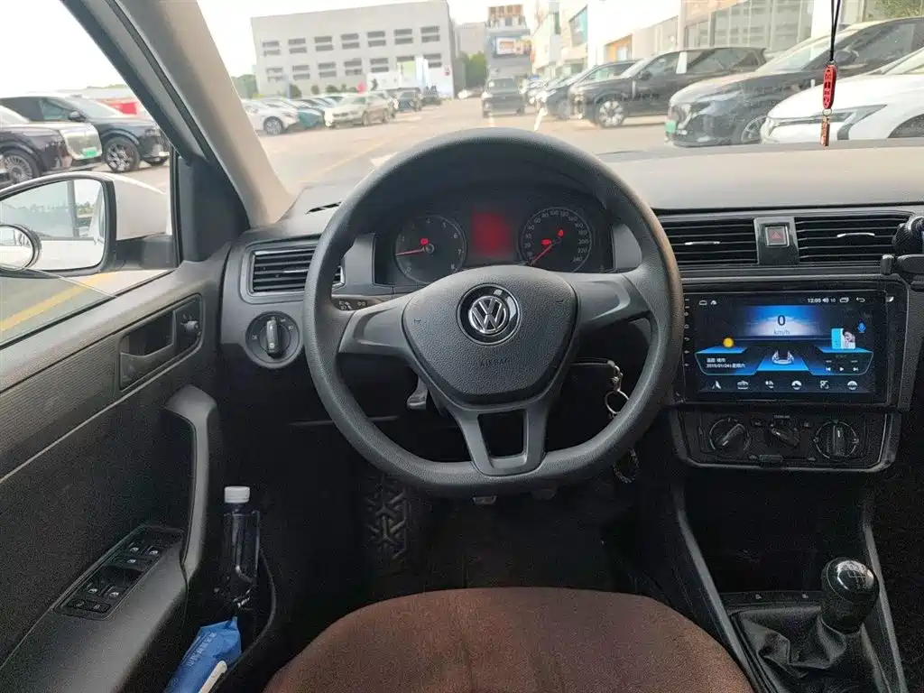 Volkswagen Santana 2021 1.5L Manual Trend Edition фото 7