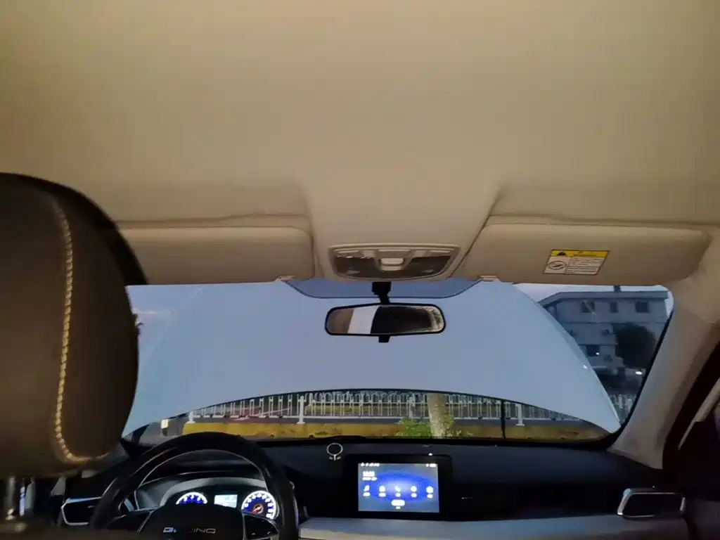 BAIC Beijing X3 2022 2021 1.5T CVT Glory