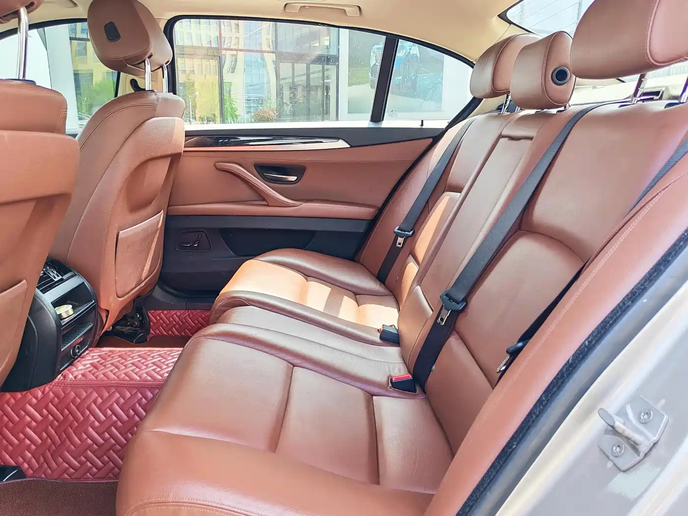 BMW 5 Series 2014 520Li Elegance фото 18