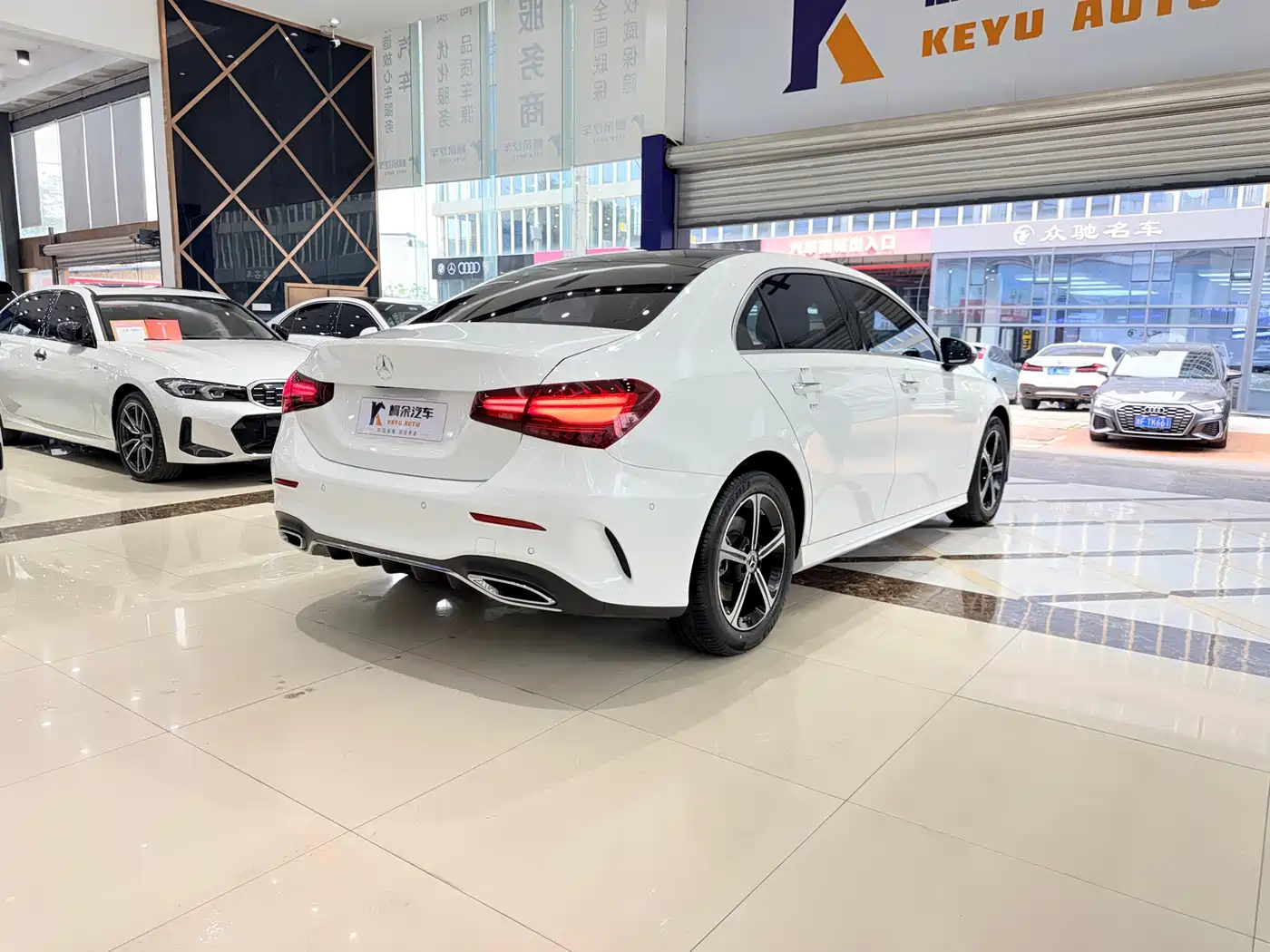 MERCEDES-BENZ A CLASS