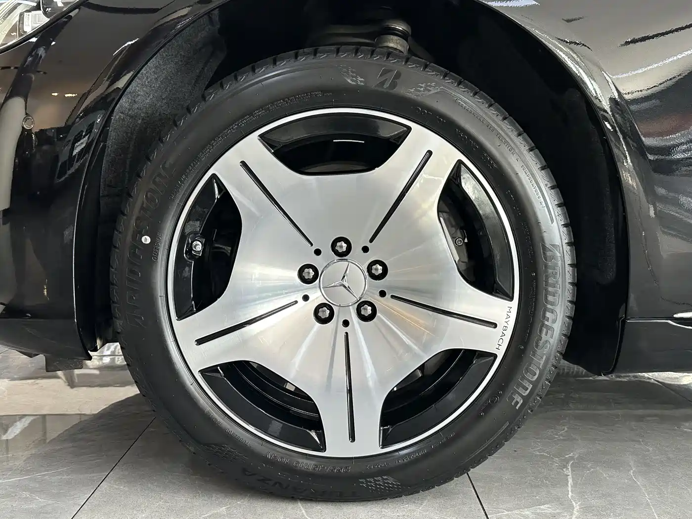 MERCEDES-BENZ MAYBACH S-CLASS