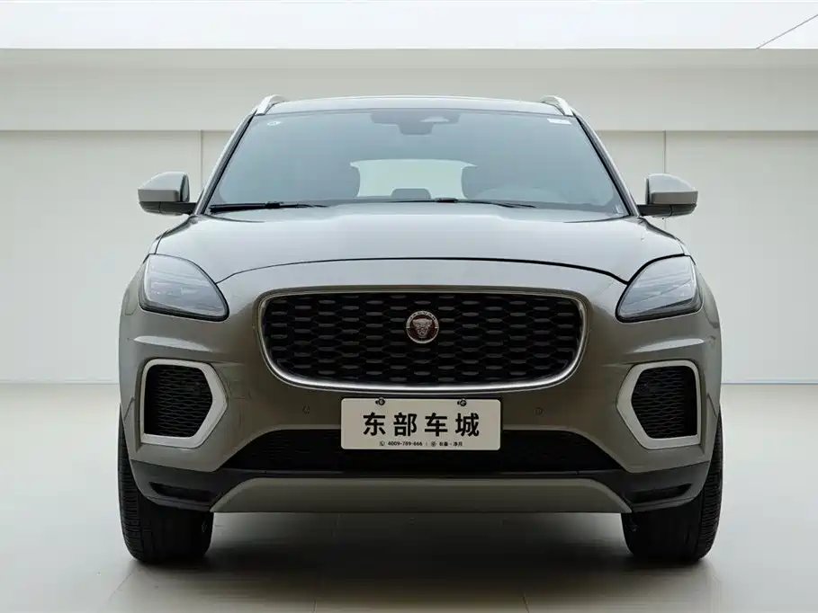 JAGUAR E PACE