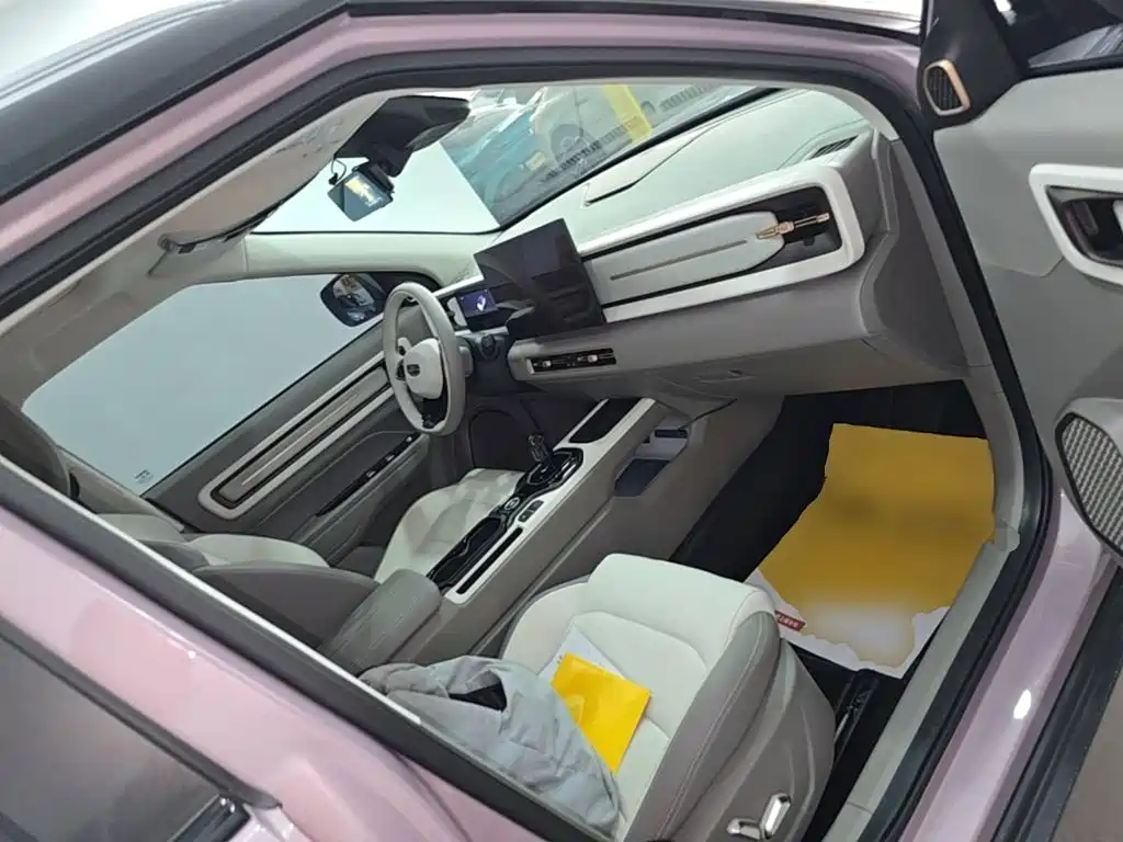 Geely ICON 2025 2026 Chocolate 1.5TD Pure Edition