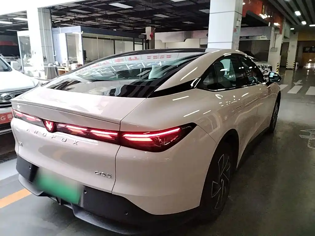 ARCFOX Alpha S5 2025 2024 560PRO 185kW