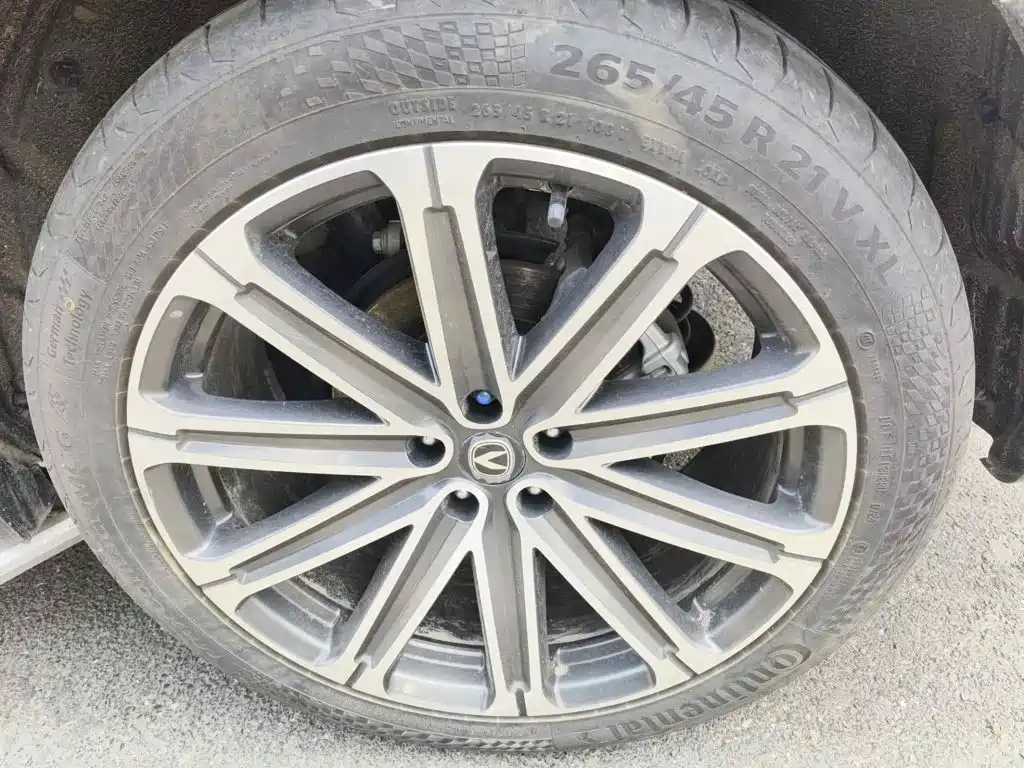 Changan UNI-K 2024 2024 2.0T FWD Global Edition