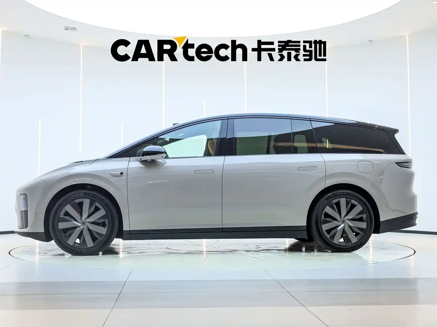 Li Auto Li i8 2025 2025 Standard Edition