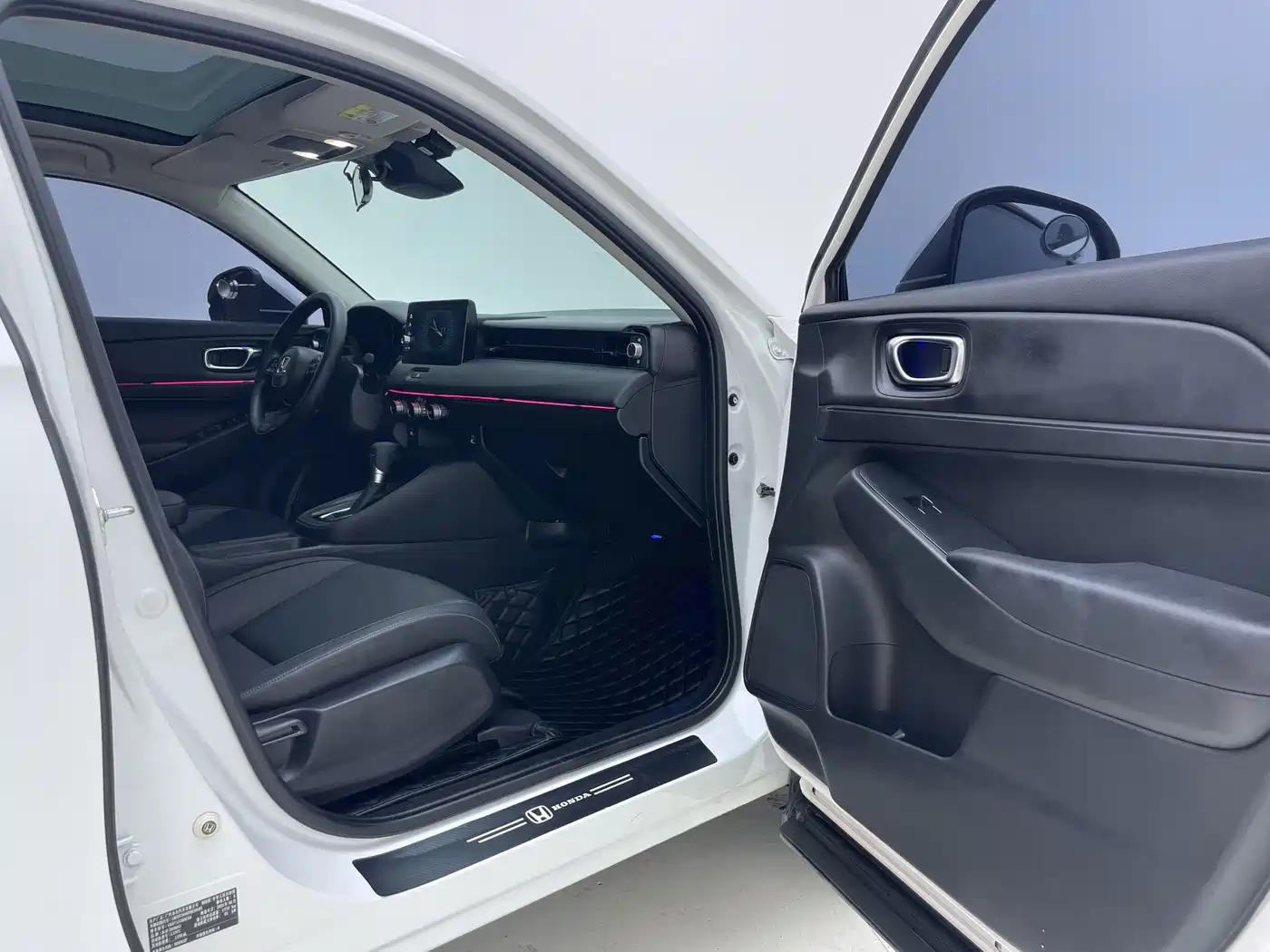 Honda Vezel 2024 2023 1.5L CVT Technology Edition