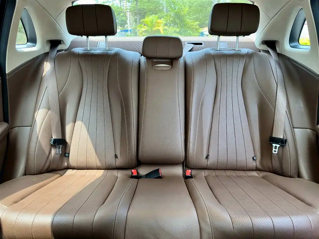 Mercedes-Benz E-Class 2021 E 300 L Fashion фото 15
