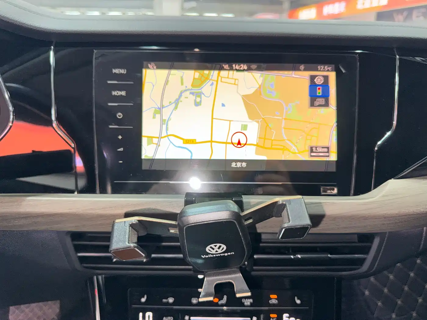 VOLKSWAGEN PASSAT NEW ENERGY