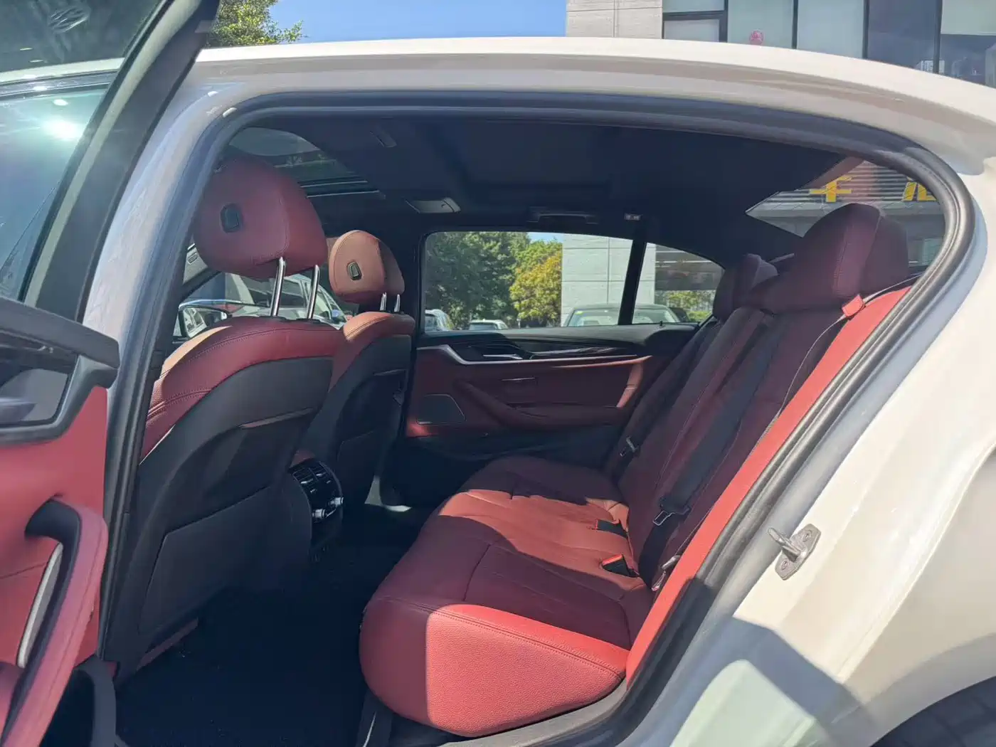BMW 5 Series 2019 530Li Premium M Sport Package фото 5