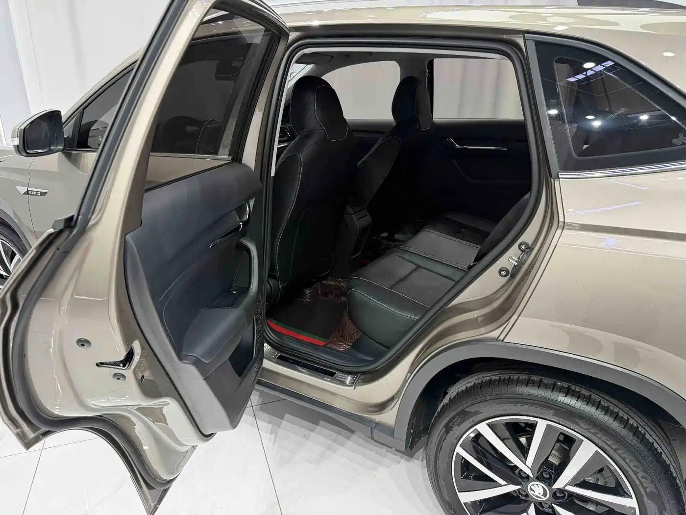 Škoda Kamiq 2022 1.5L Automatic Comfort Edition фото 7