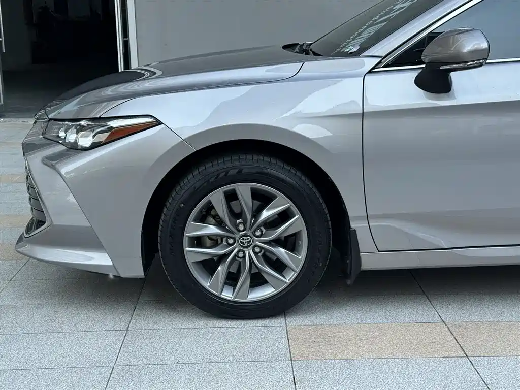 Toyota Avalon 2021 2.5L Luxury Edition фото 23