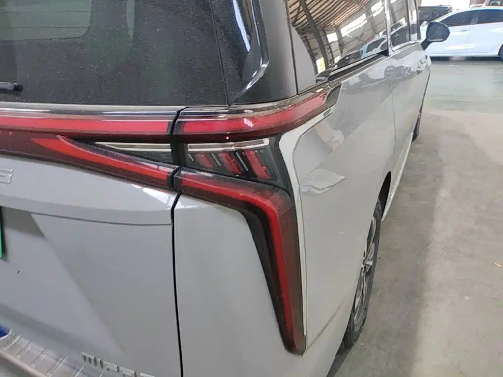 SAIC Maxus Dajia 9 2023 2022 Long Range Grassland 7-Seater