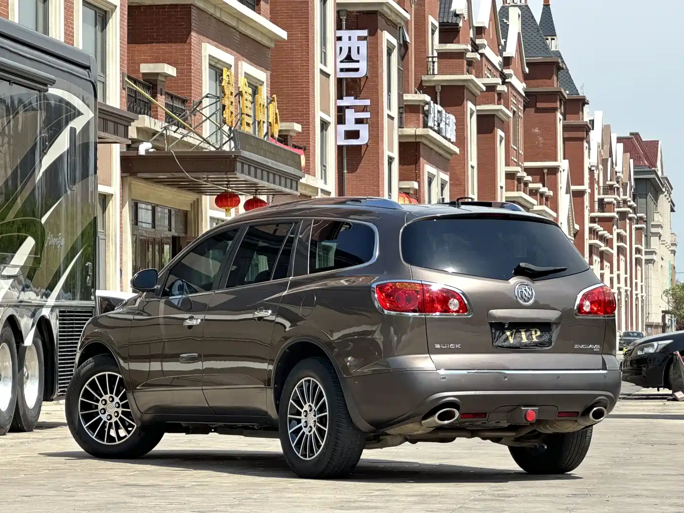 Buick Enclave 2010 3.6L Elite Edition фото 4
