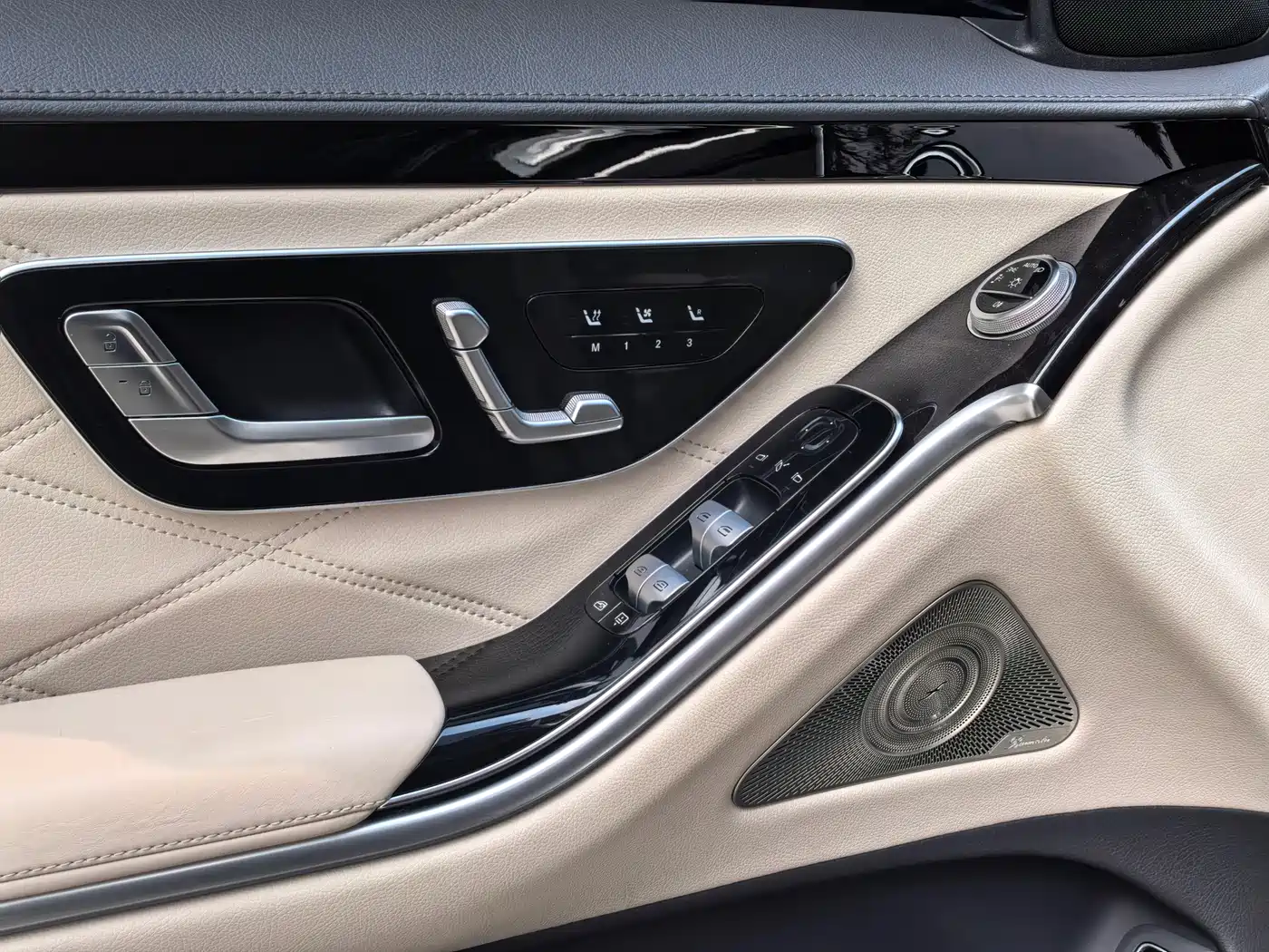 Mercedes-Benz Maybach S-Class 2023 S 480 4MATIC фото 5