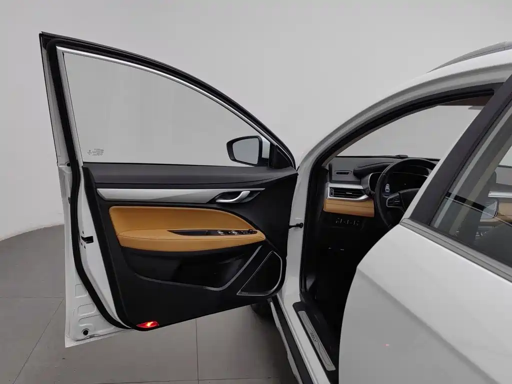 Geely Vision S1 2018 2018 1.4T CVT Sharp Enjoy