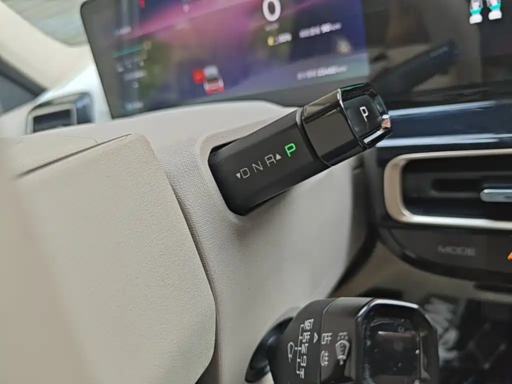 Фото 14 - Baojun KiWi EV